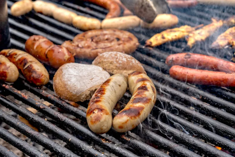 The Humble Snag That Judges Us All: Inside the Unspoken Religion of the Bunnings Sausage Sizzle